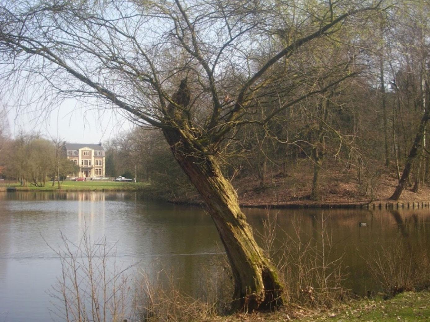 Biologisch baggeren kasteelvijver domein Kiewit te Hasselt